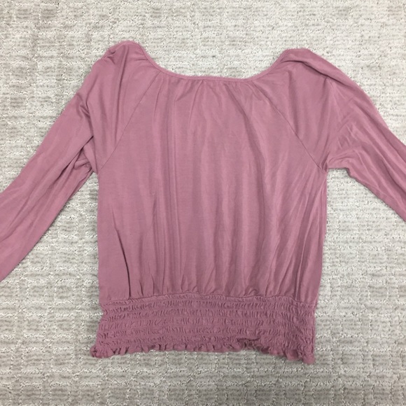 American Eagle Peasant Top - Picture 2 of 3